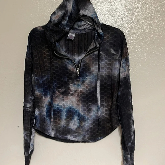 No Boundaries Super Stretch & Soft Honeycomb Hoodie Size M tie dye - Picture 6 of 10